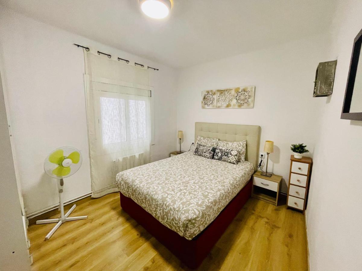 Beach Apartment Barca 6 圣阿德里安-德贝索斯 外观 照片