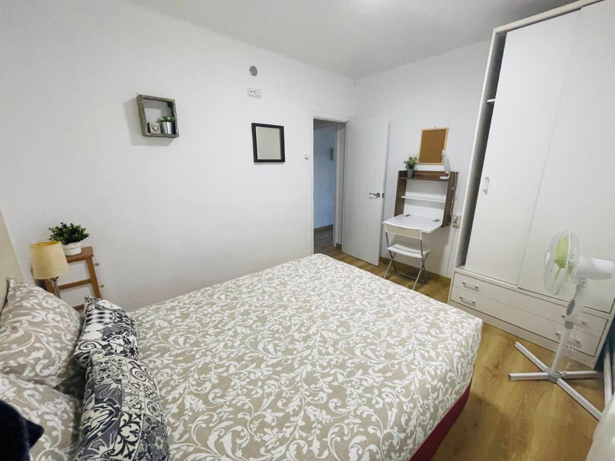 Beach Apartment Barca 6 圣阿德里安-德贝索斯 外观 照片