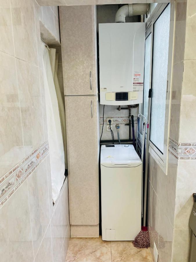Beach Apartment Barca 6 圣阿德里安-德贝索斯 外观 照片